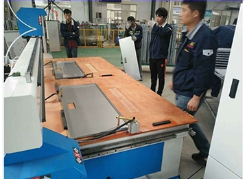 CNC自動化螺柱焊機
